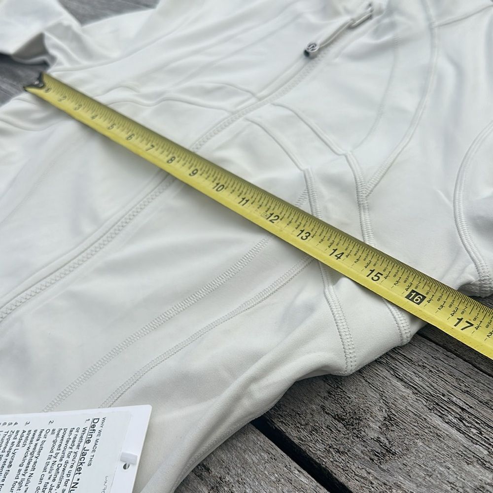 Lululemon  jacket Define  Jacket Nulu Bone size 10 NWT influencer - Picture 6 of 9